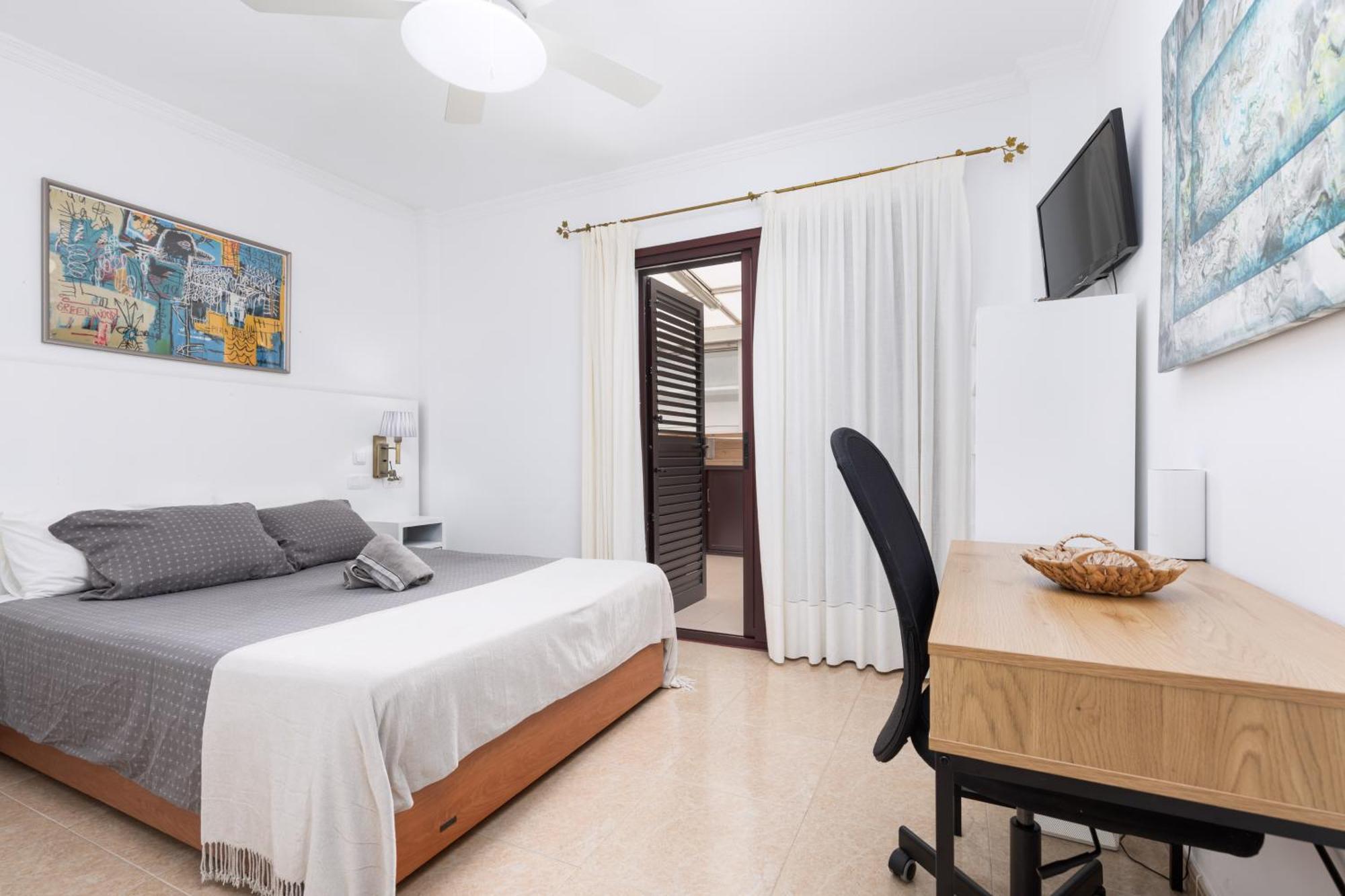 Casa Malena Apartment คอร์ราเลโฮ ภายนอก รูปภาพ
